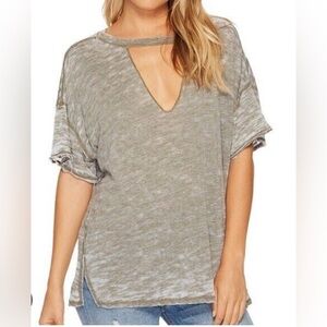 We the Free People Women's M Distressed Oversized Tee T Shirt Top Green